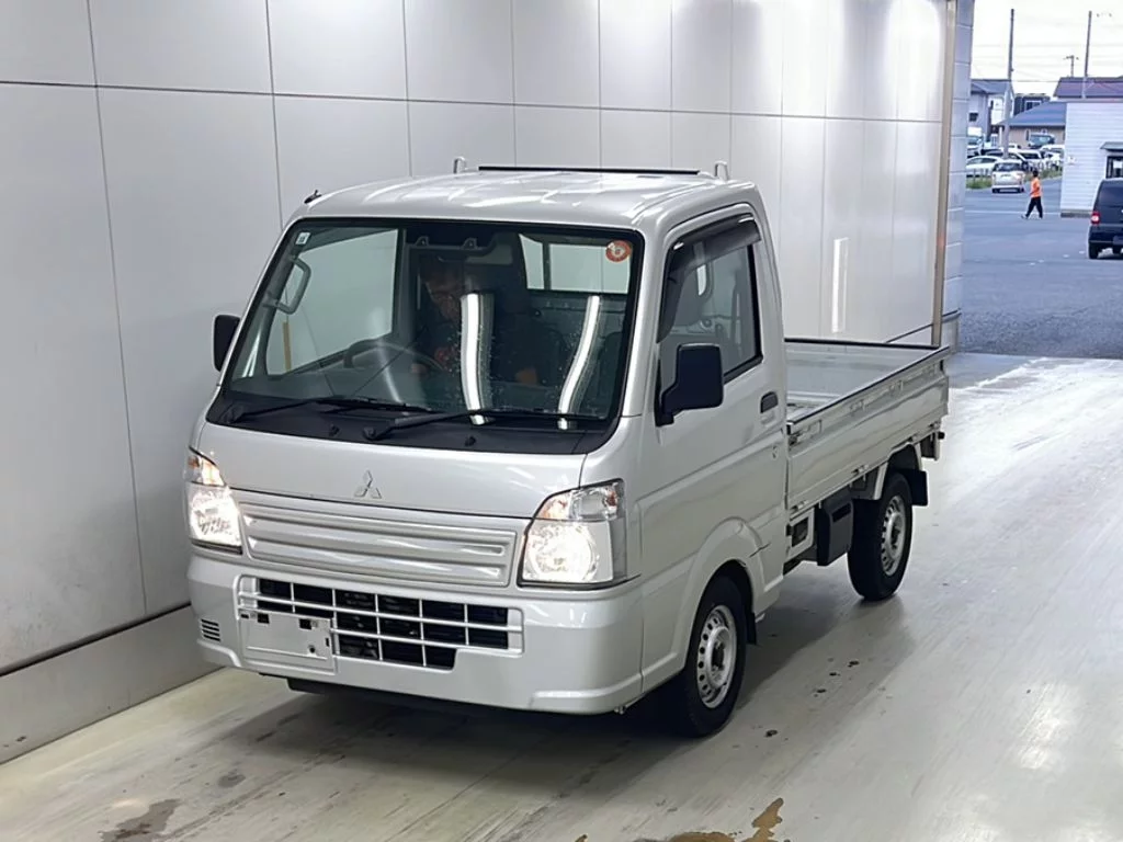 Mitsubishi Minicab Truck DS16T 2022